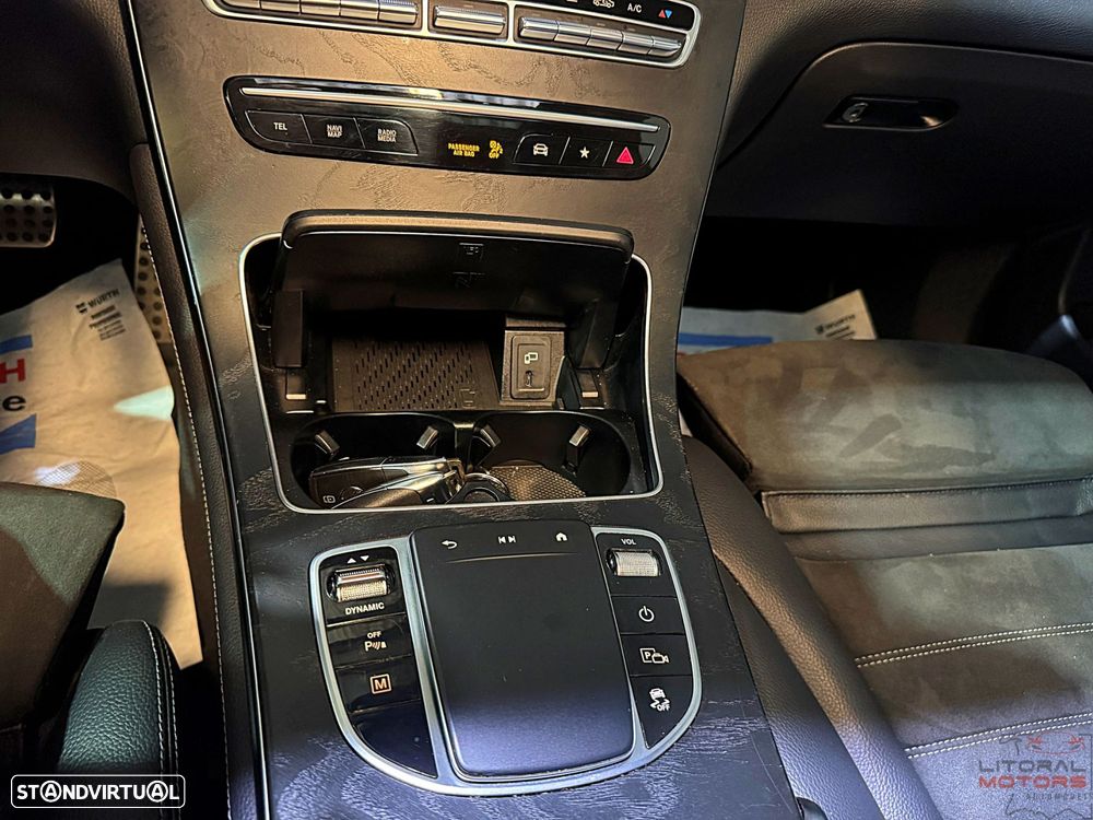 Mercedes-Benz GLC 300 e Coupé 4Matic - 30
