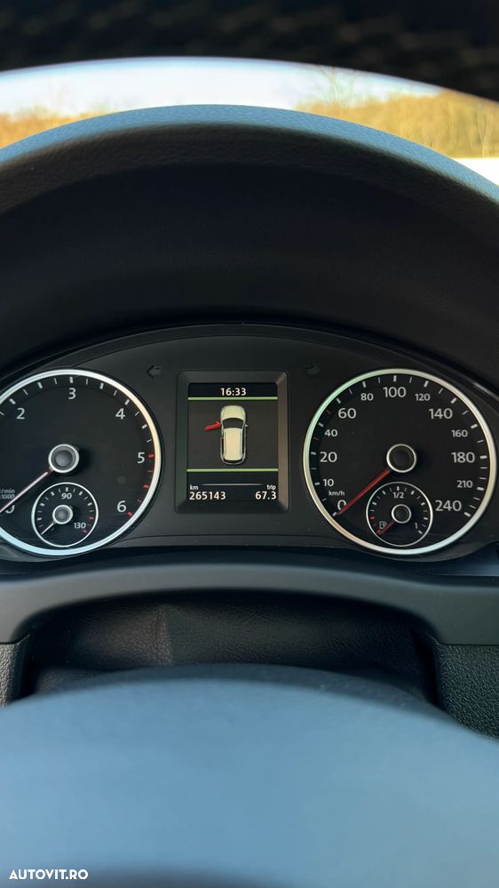 Volkswagen Tiguan - 6