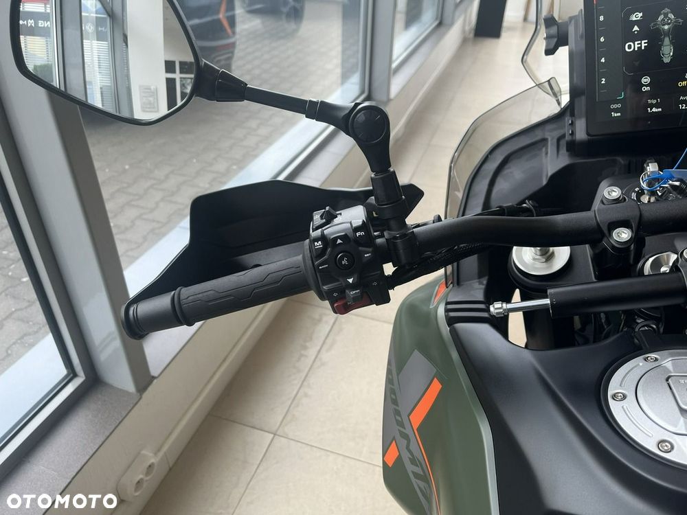 CFMoto MT-X - 6