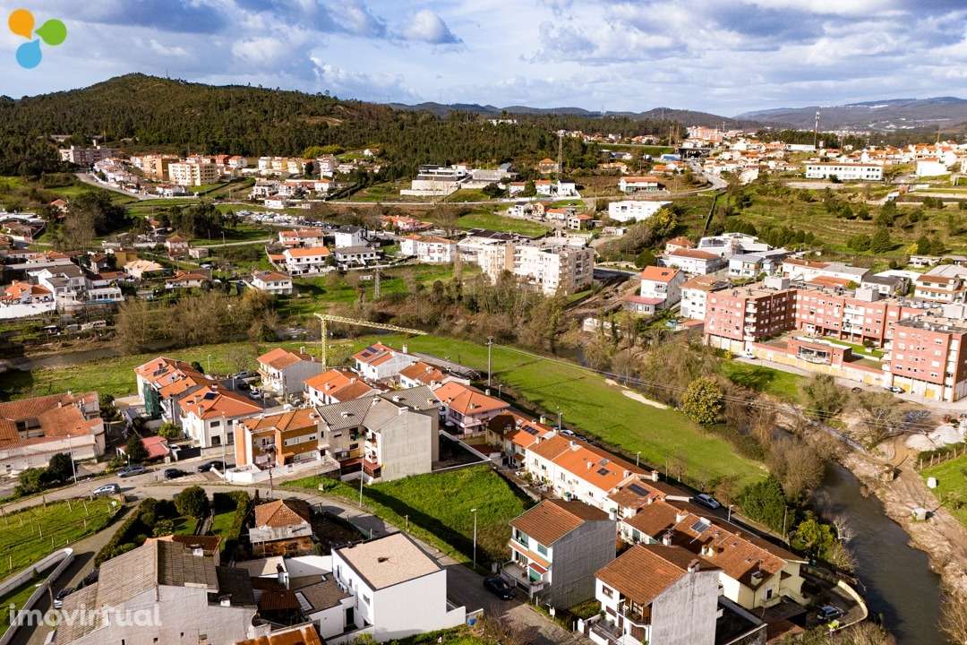 Lote de Terreno com 200 m² em Campo, Valongo - Grande imagem: 4/5