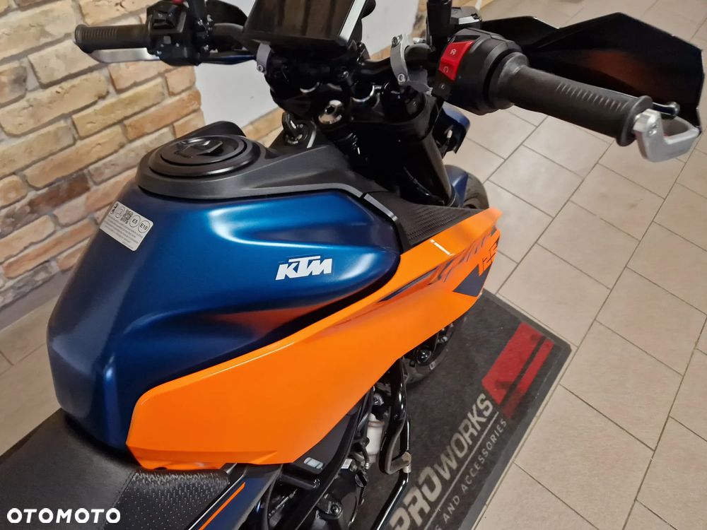 KTM Duke 125 - 31