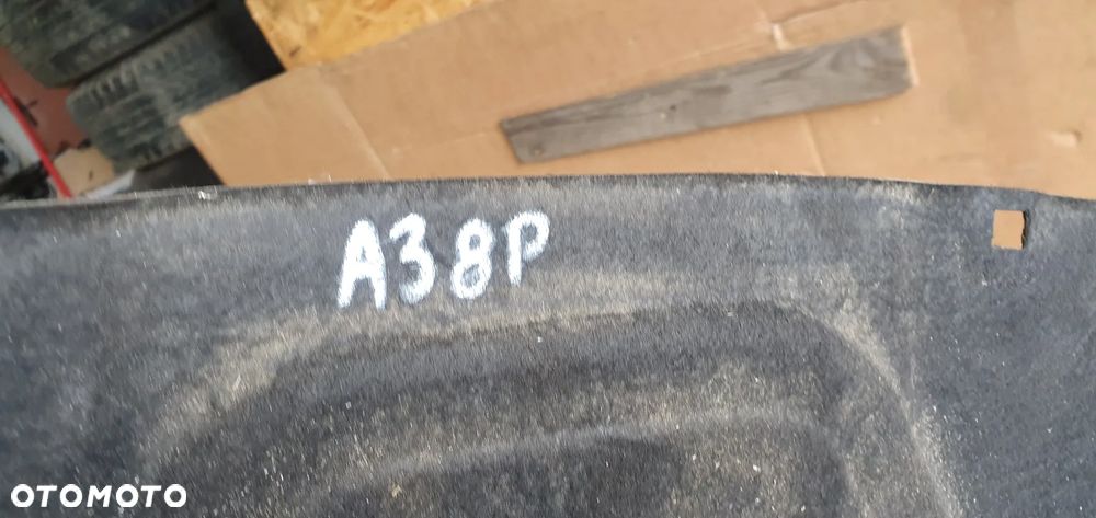 Wygłuszenie maski podbitka Audi A3 8P - 6