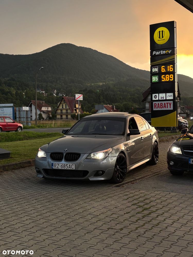 BMW Seria 5 - 1