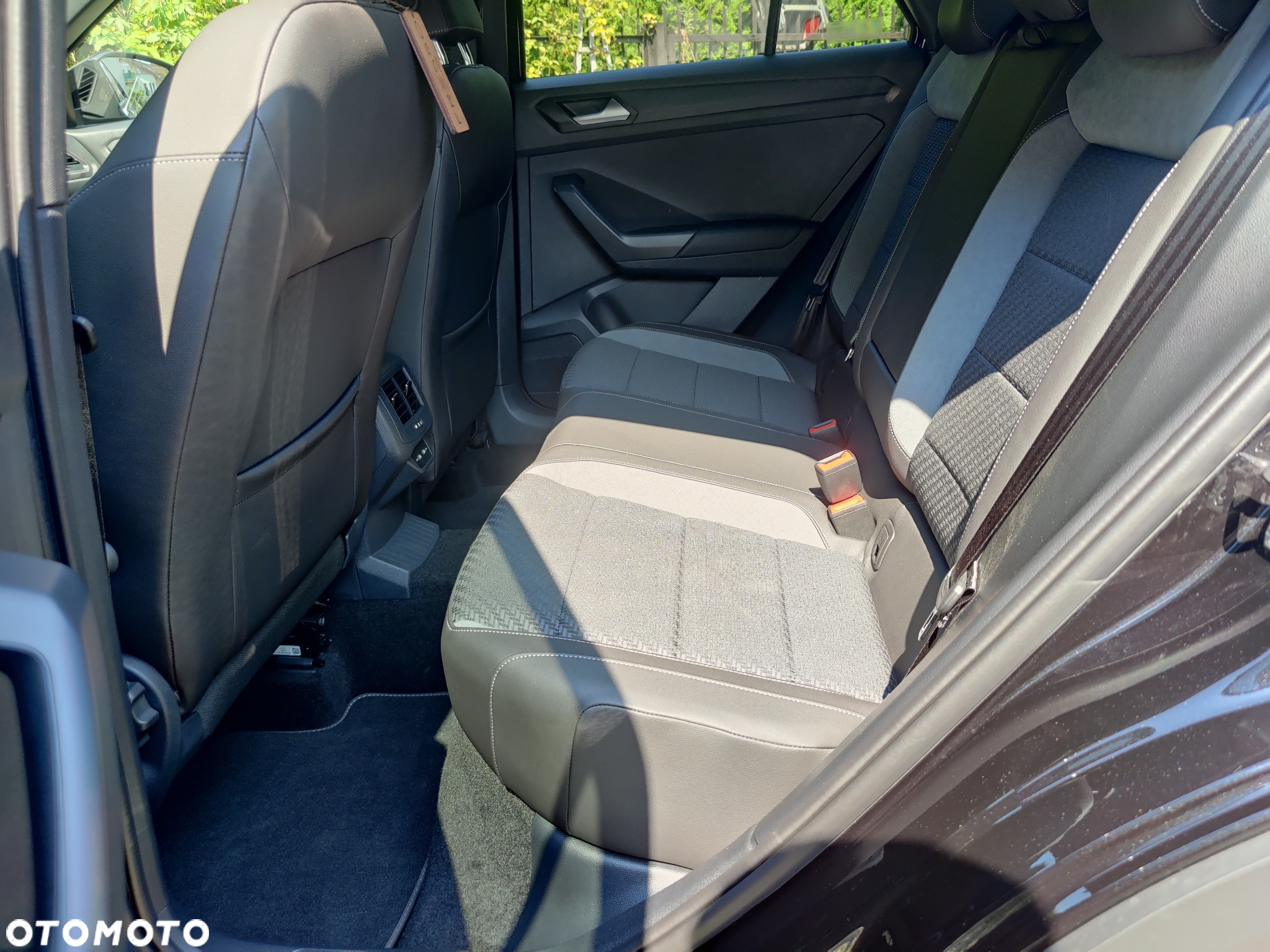 Volkswagen T-Roc 2.0 TSI 4Motion R-Line DSG - 14