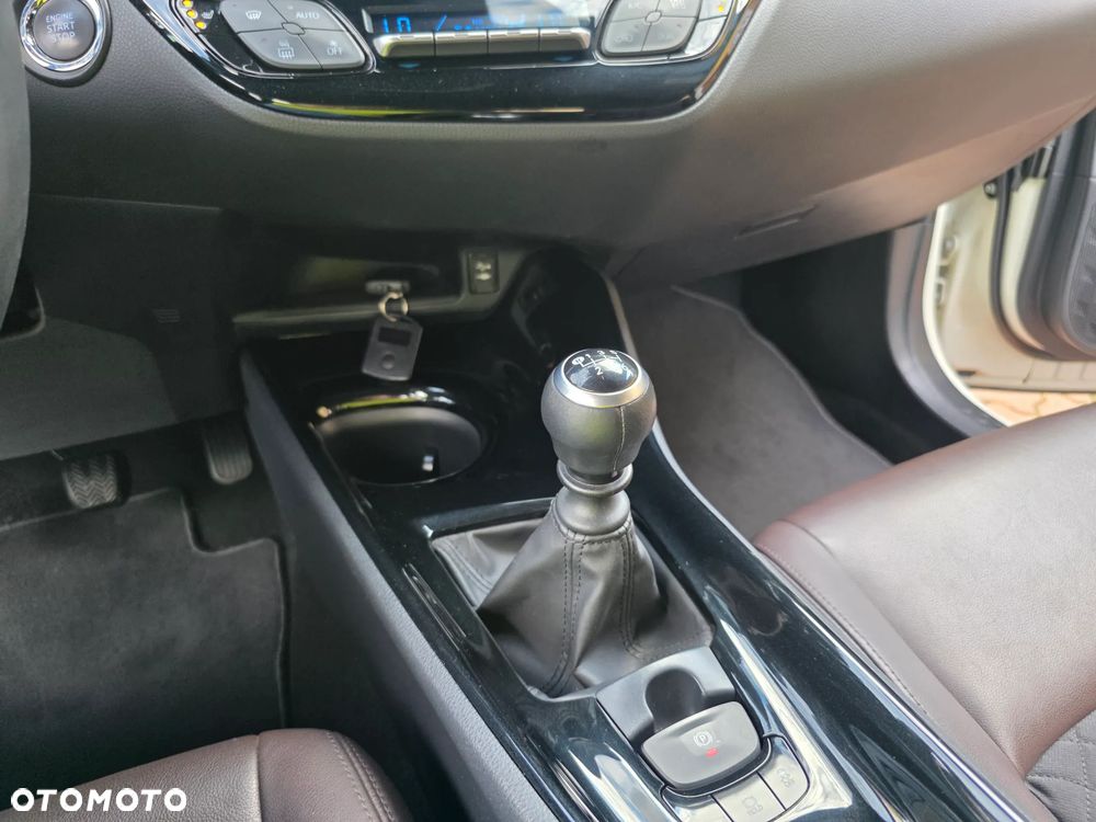 Toyota C-HR 1.2 T Prestige - 28