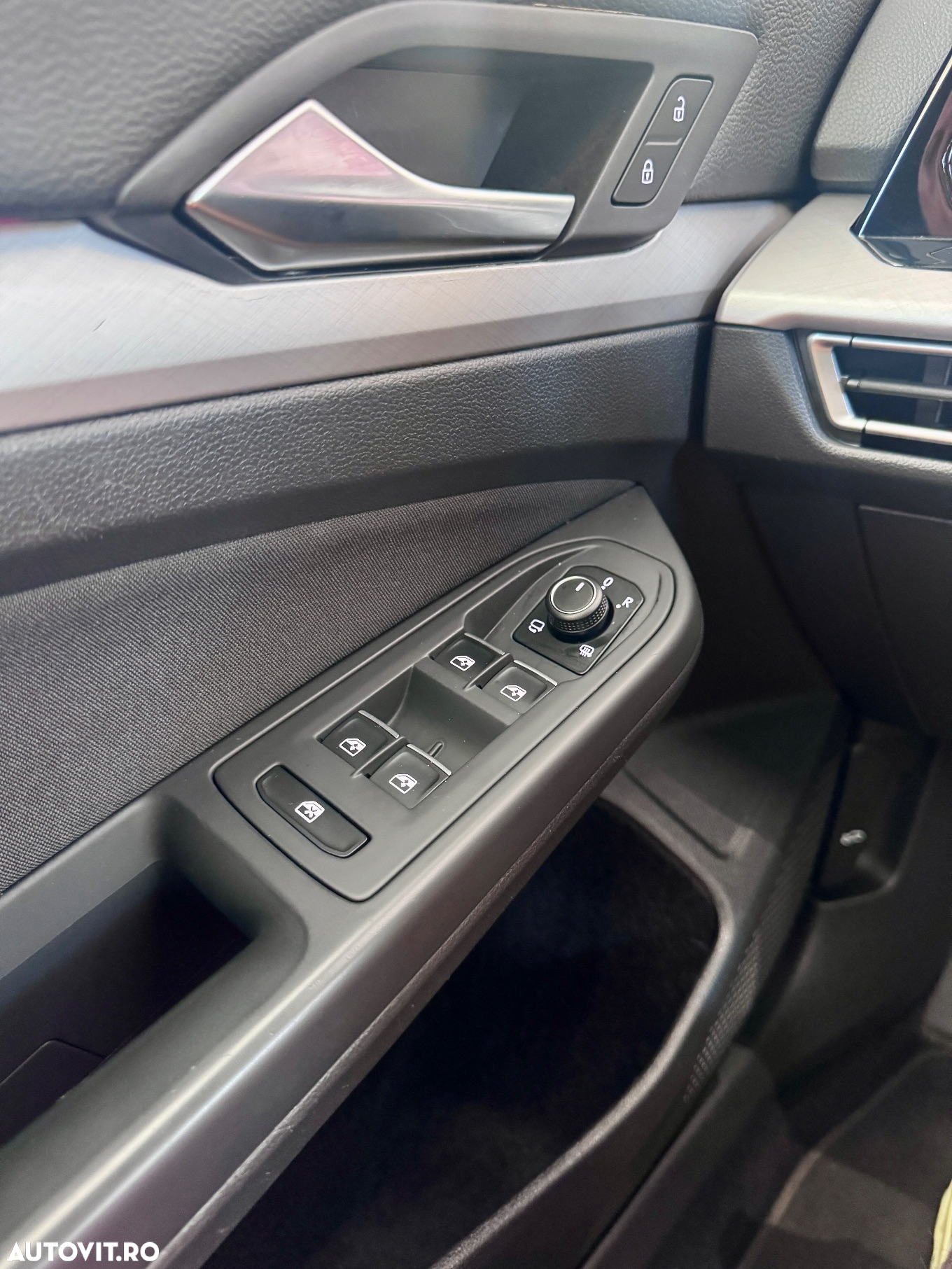 Volkswagen Golf 1.5 eTSI ACT DSG MHEV Style - 13