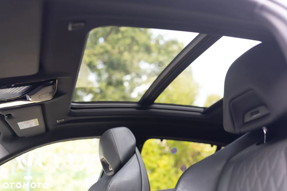 BMW X6 M60i mHEV sport - 30