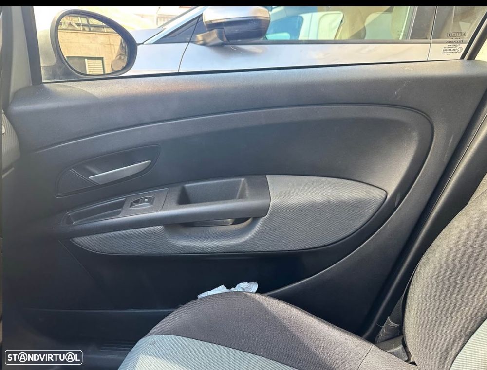 Fiat Grande Punto 1.2 8V - 5