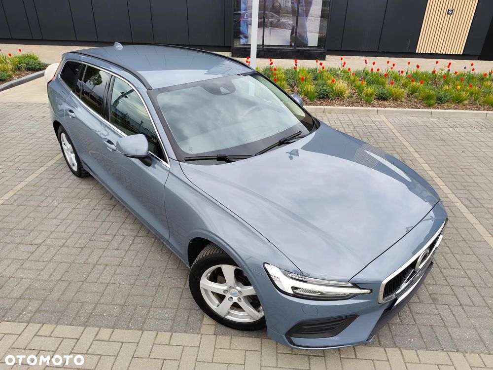 Volvo V60 B4 D Momentum Pro - 5