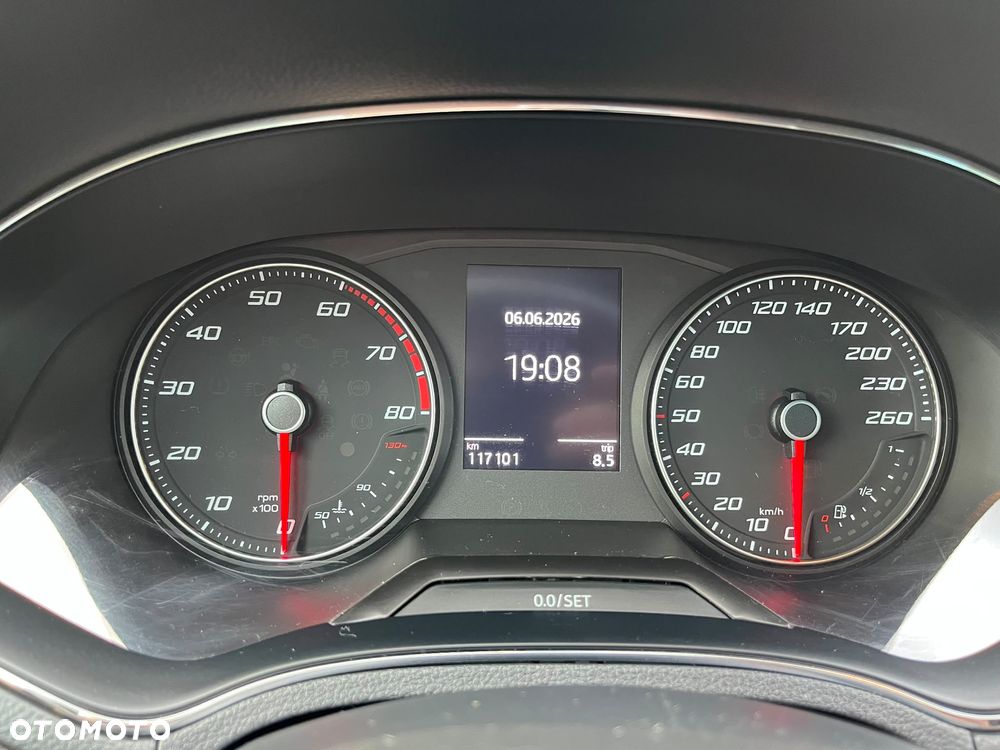 Seat Arona 1.5 TSI EVO FR - 36
