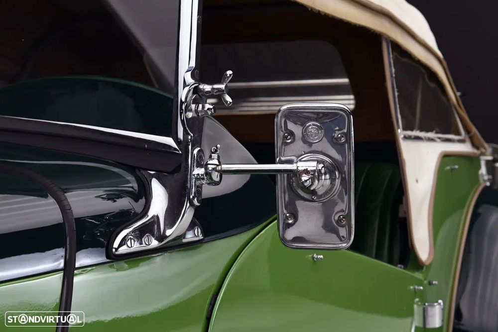 MG Midget - 10