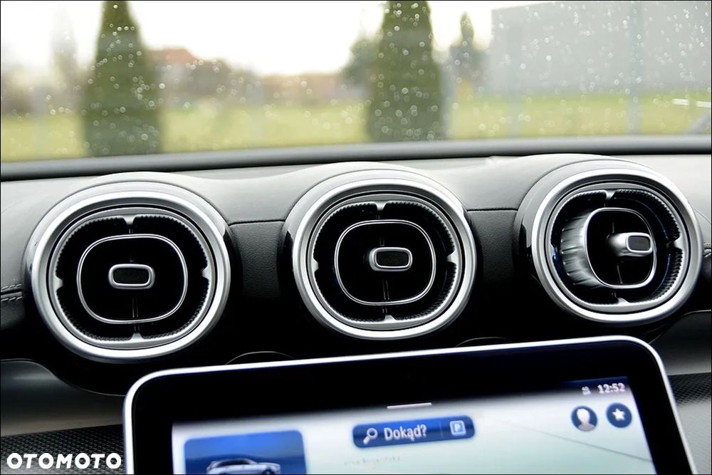 Mercedes-Benz Klasa C 220 d 9G-TRONIC AMG Line - 32