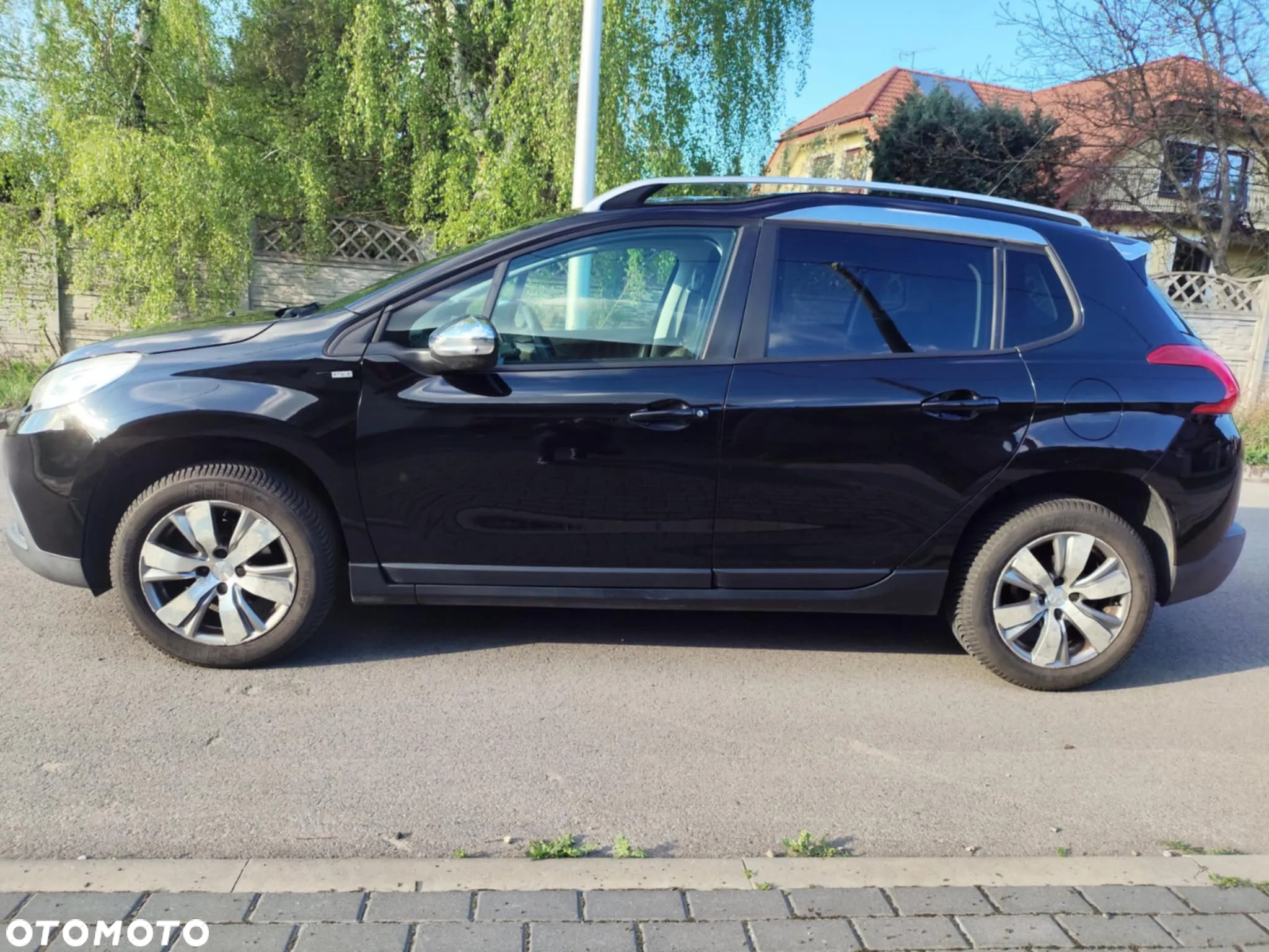 Peugeot 2008 1.2 Pure Tech Style - 6