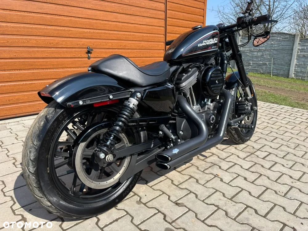 Harley-Davidson Sportster Roadster 1200R - 25