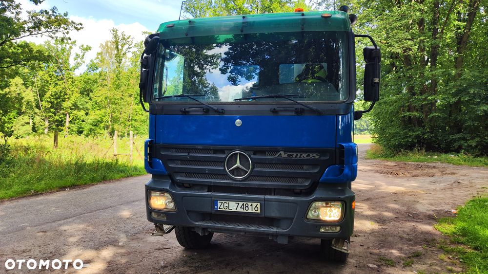 Mercedes-Benz Actros - 18