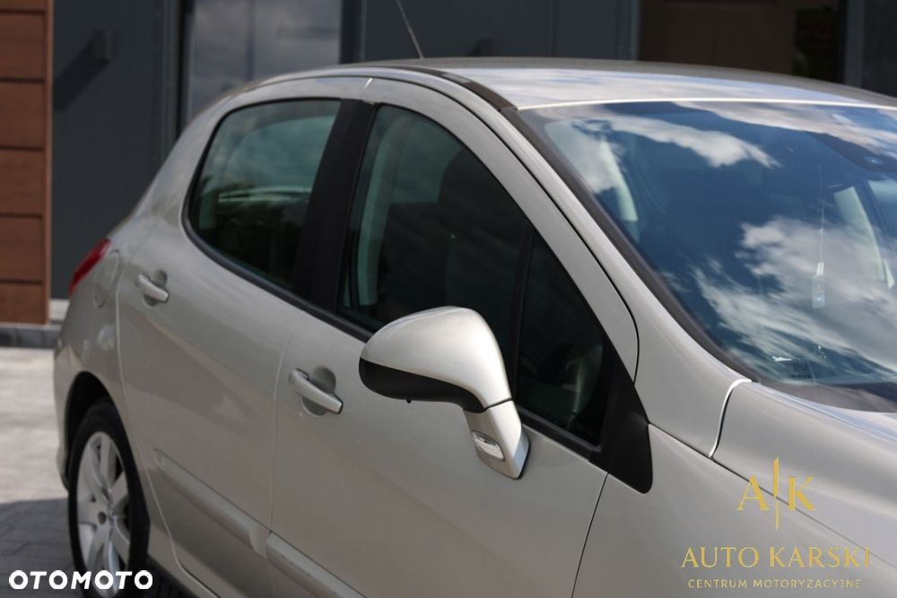 Peugeot 308 - 15