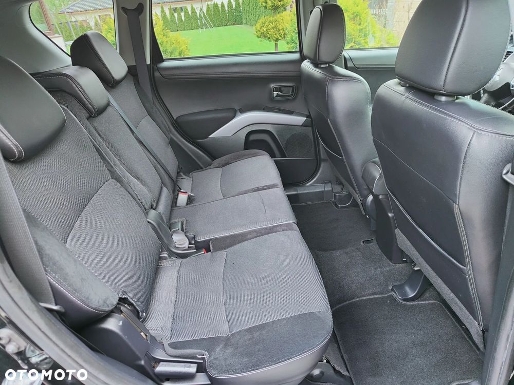 Mitsubishi Outlander 2.2 DI-D 4WD TC-SST Intense - 7