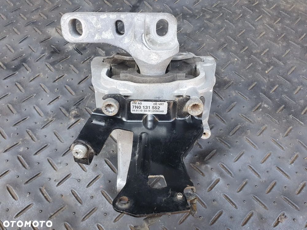 ŁAPA PODUSZKA SILNIKA VW SHARAN II ALHAMBRA II 7N TIGUAN AUDI Q3 SKODA SUPERB II 7N0131552 5N0199262P 5N0131552D - 1