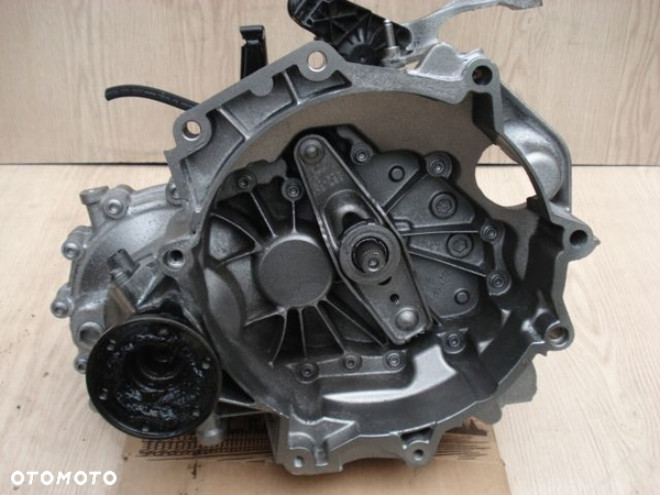 VW POLO SKODA FABIA SEAT IBIZA 1.4 16V SKRZYNIA 5 biegów LVE bdb sprawdzona