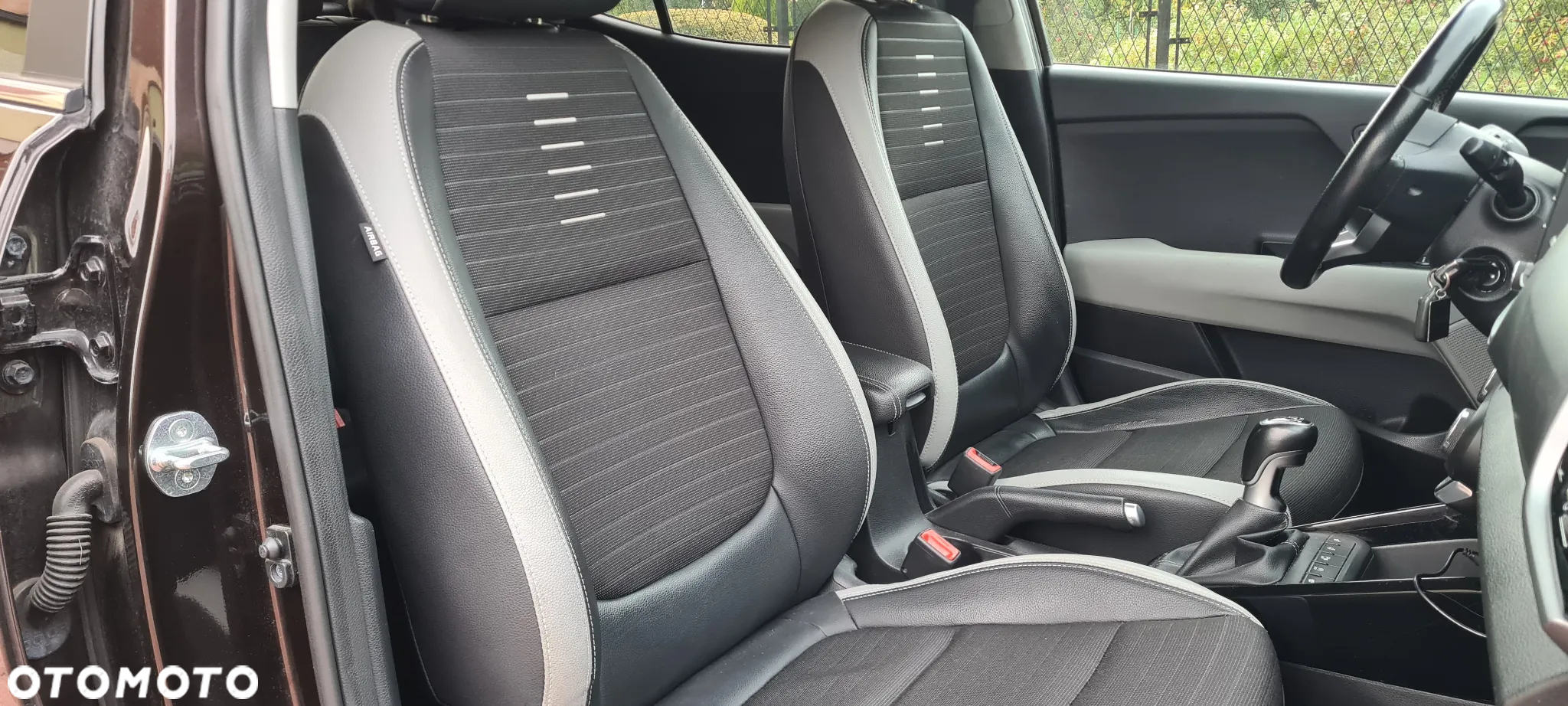 Kia Stonic 1.4 L - 18