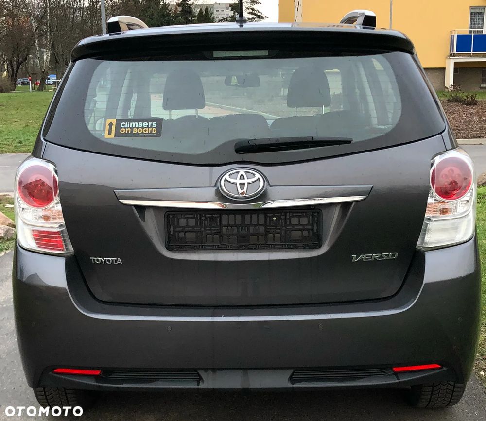 Toyota Verso 1.8 Premium 7os - 5