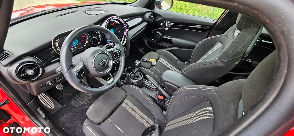 MINI Cooper John Works Trim - 18