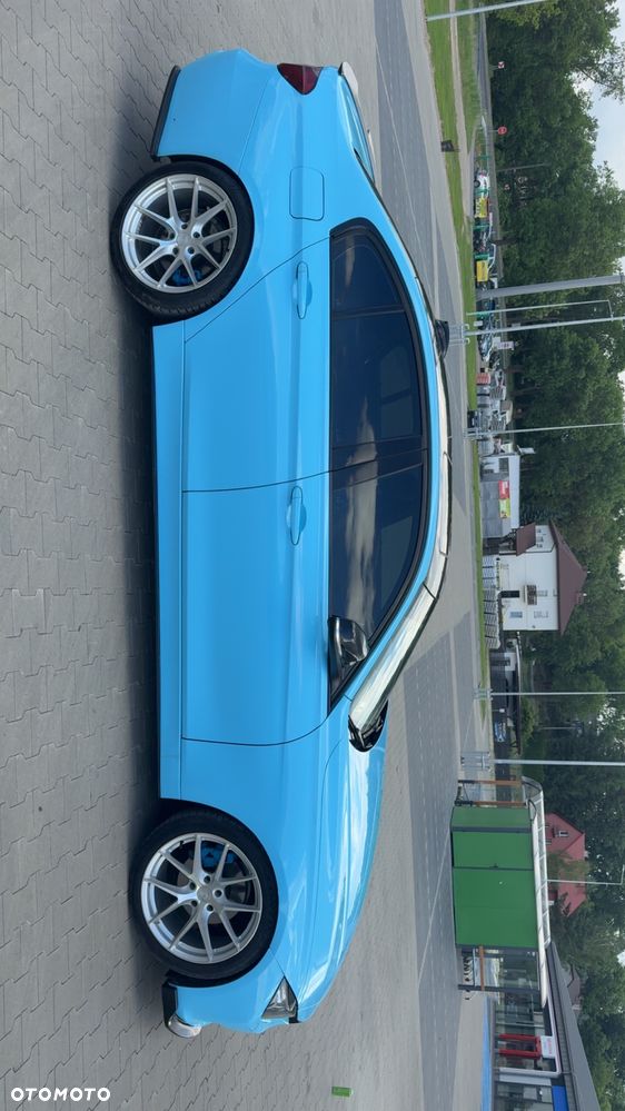 BMW Seria 3 328i Sport Line - 21