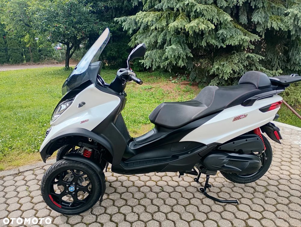 Piaggio MP-3 - 2