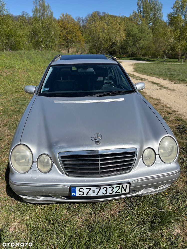 Mercedes-Benz Klasa E - 3