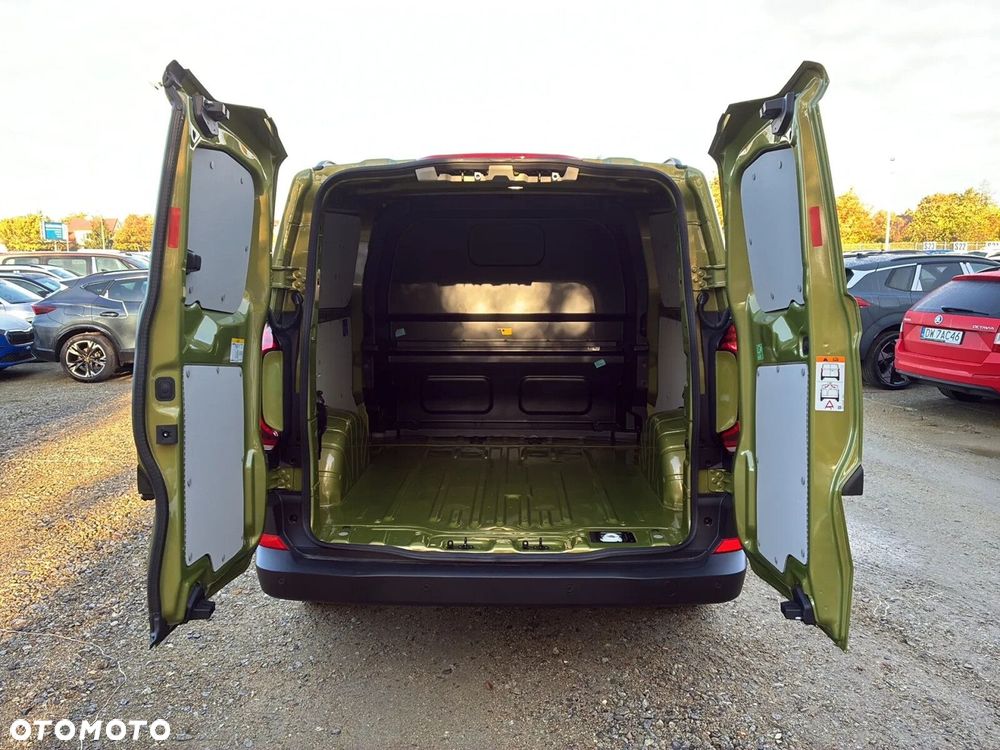 Volkswagen Transporter T7 PanAmericana PLUS Furgon/6-cio osob./(L2) 2.0 TDI 170KM, r.o. 3500 mm - 10