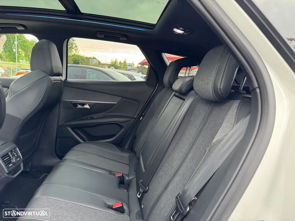 Peugeot 3008 1.6 BlueHDi GT Line EAT6 - 24