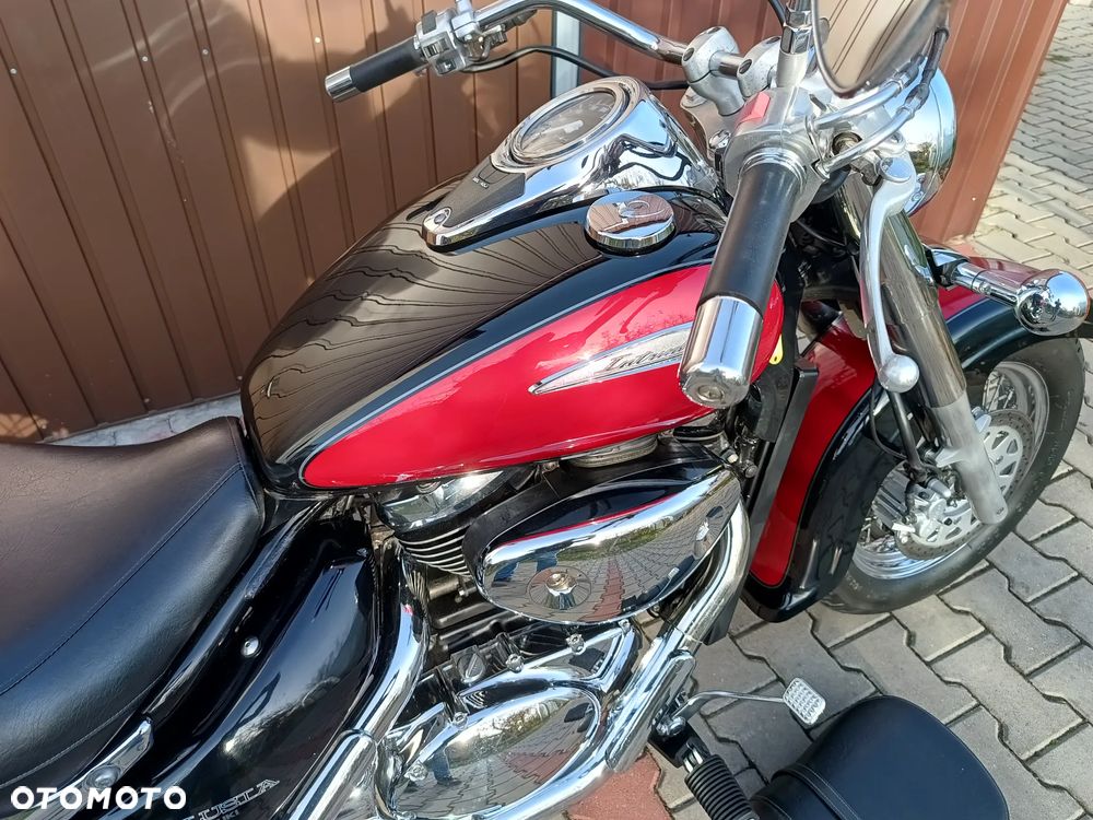 Suzuki VL 800 Volusia - 8