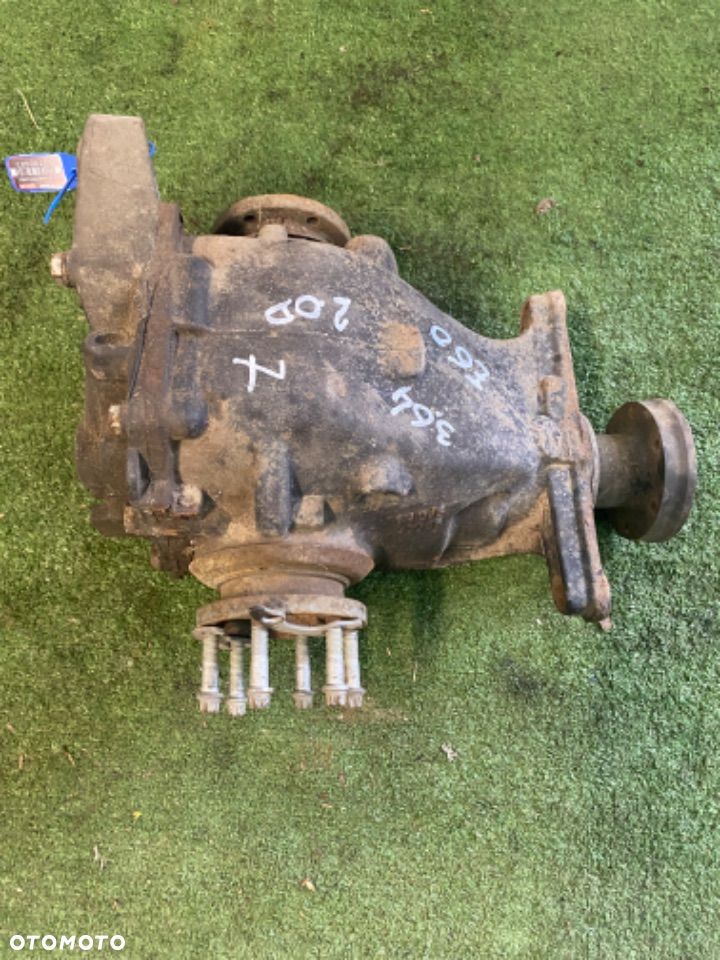 BMW 5 E60 E61 DYFER 2.0D 3.64 - 1