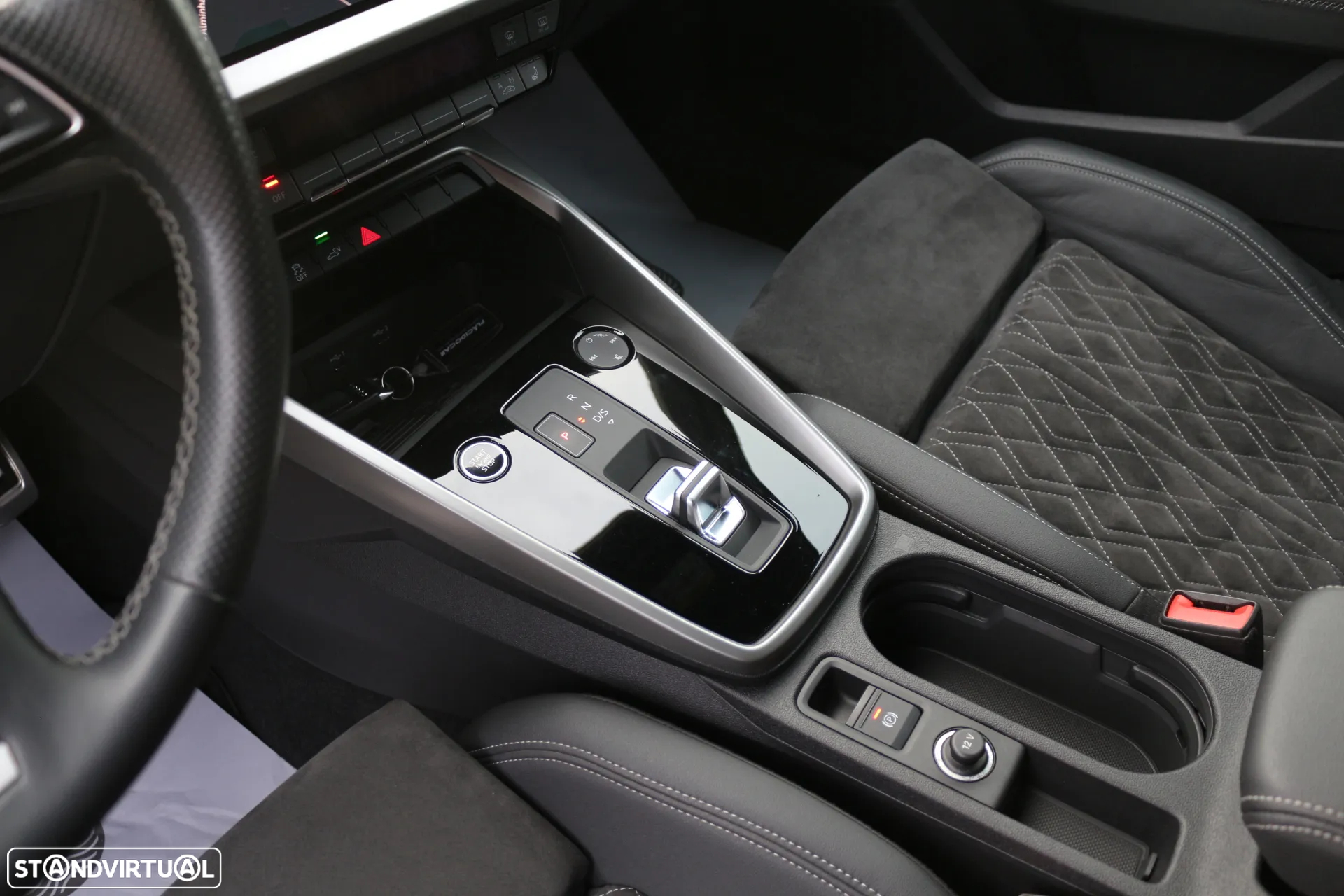 Audi A3 Sportback 40 TFSIe S line - 17