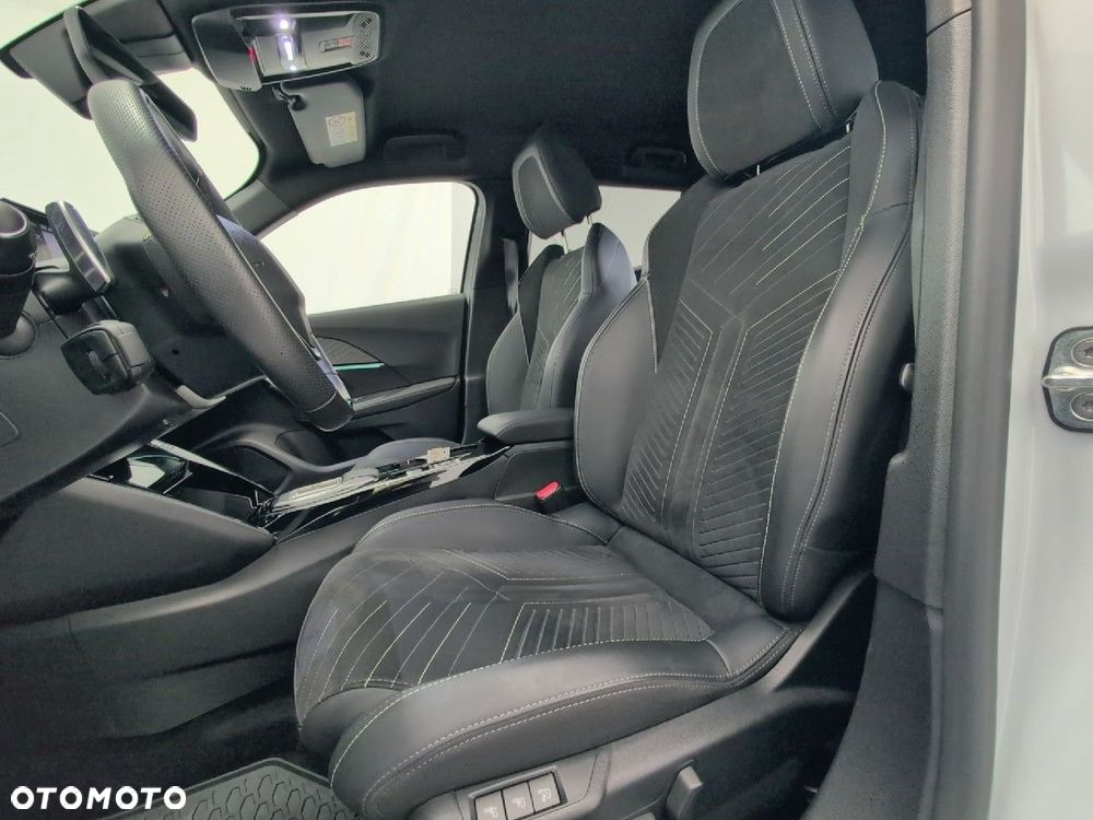 Peugeot 2008 1.2 PureTech GT S&S EAT8 - 9