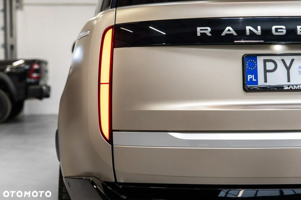 Land Rover Range Rover 4.4 V8 P535 LWB First Edition - 17