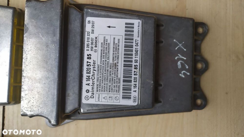 MERCEDES ML GL 164 / R 251  moduł sensor poduszek air bag - 9