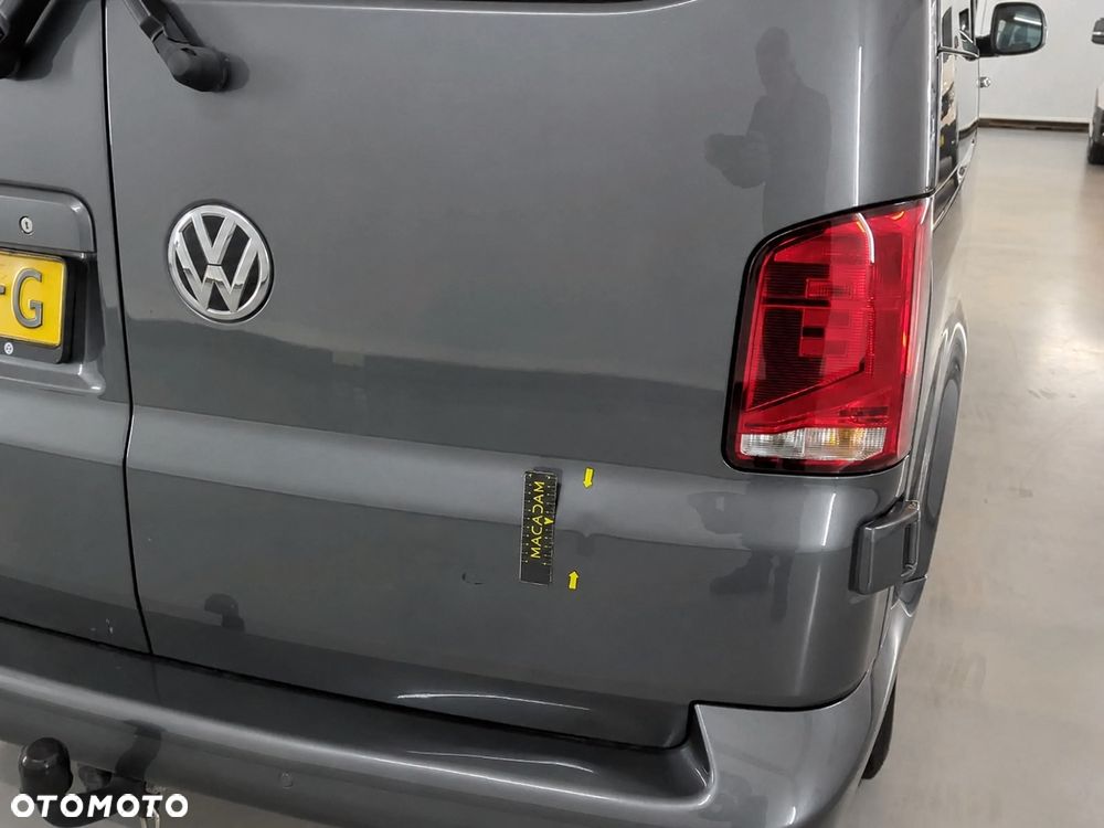 Volkswagen Transporter Kombi L2H1 DSG - 11