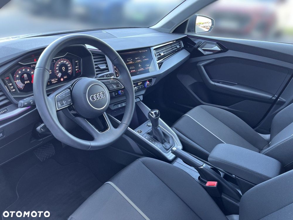 Audi A1 Sportback - 11