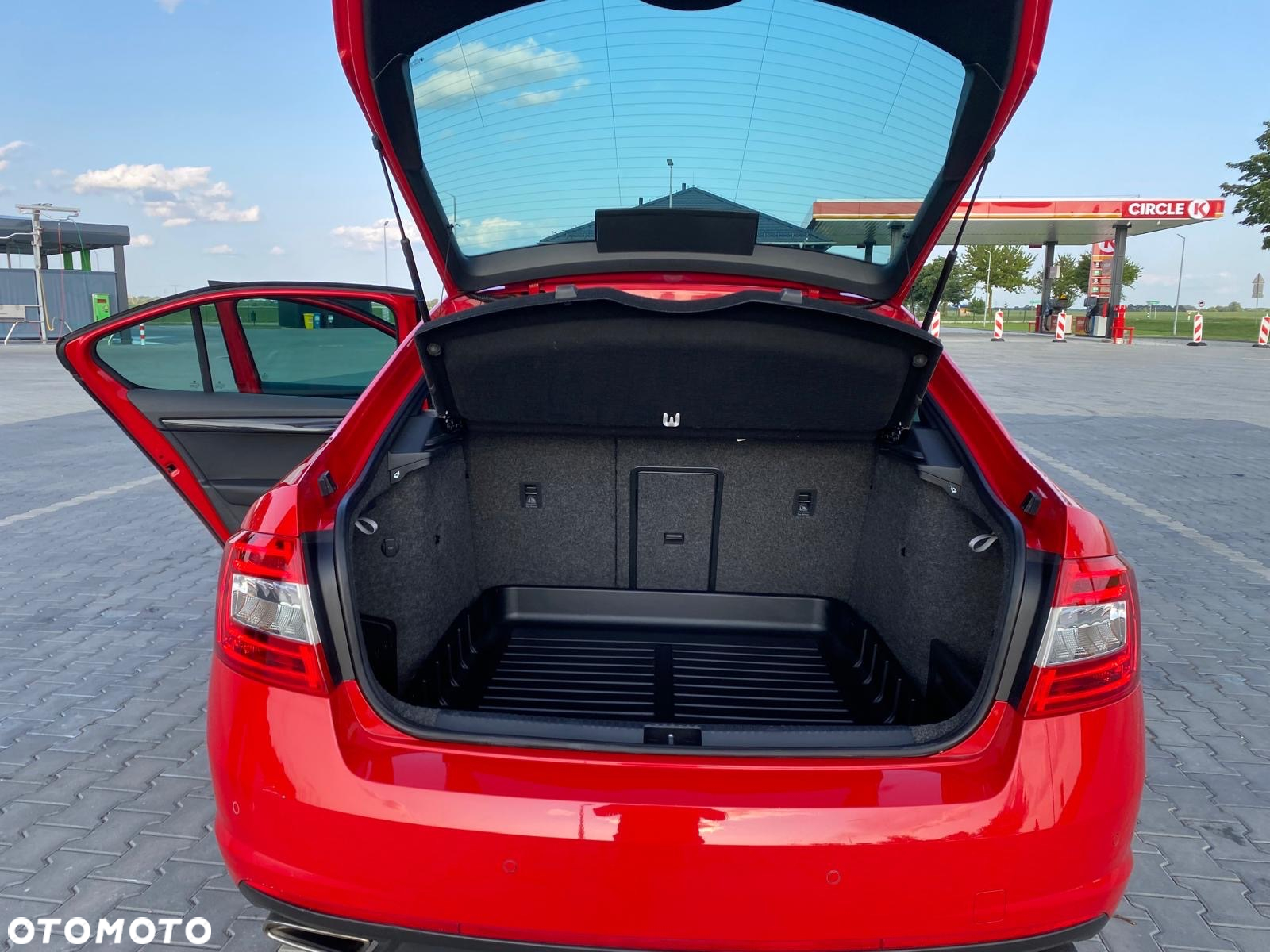 Skoda Octavia 2.0 TSI RS - 12
