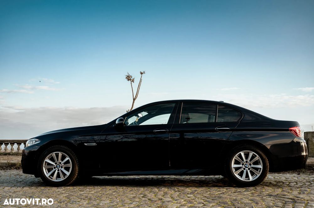 BMW Seria 5 535d xDrive - 16