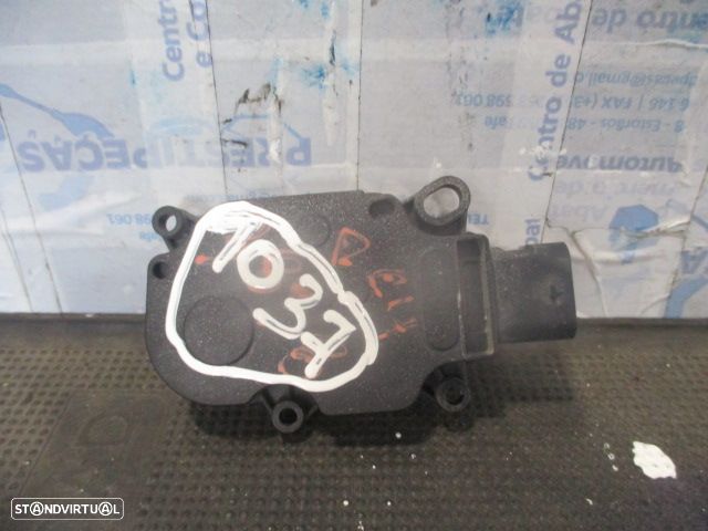 Motor Da Comporta De Sofagem 110490003  6466R330 RENAULT CLIO 4 SW 2017 1.5DCI 90CV 5P CINZA RENAULT CLIO 4 FASE 1 2016 1.5DCI 75CV 5P BRANCO - 1