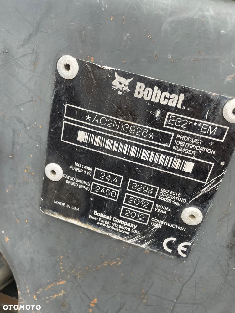 Bobcat E32 - 8