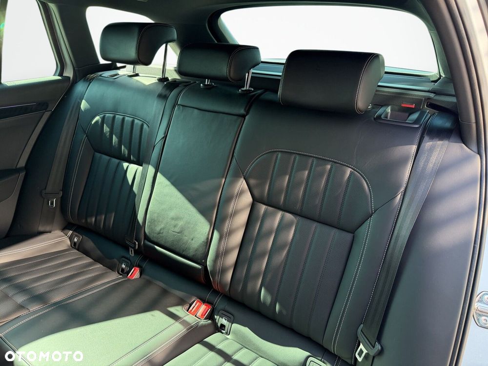 Skoda Superb 2.0 TDI SCR L&K DSG - 36