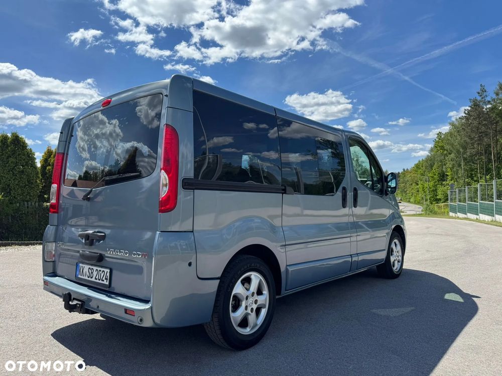 Opel Vivaro - 22