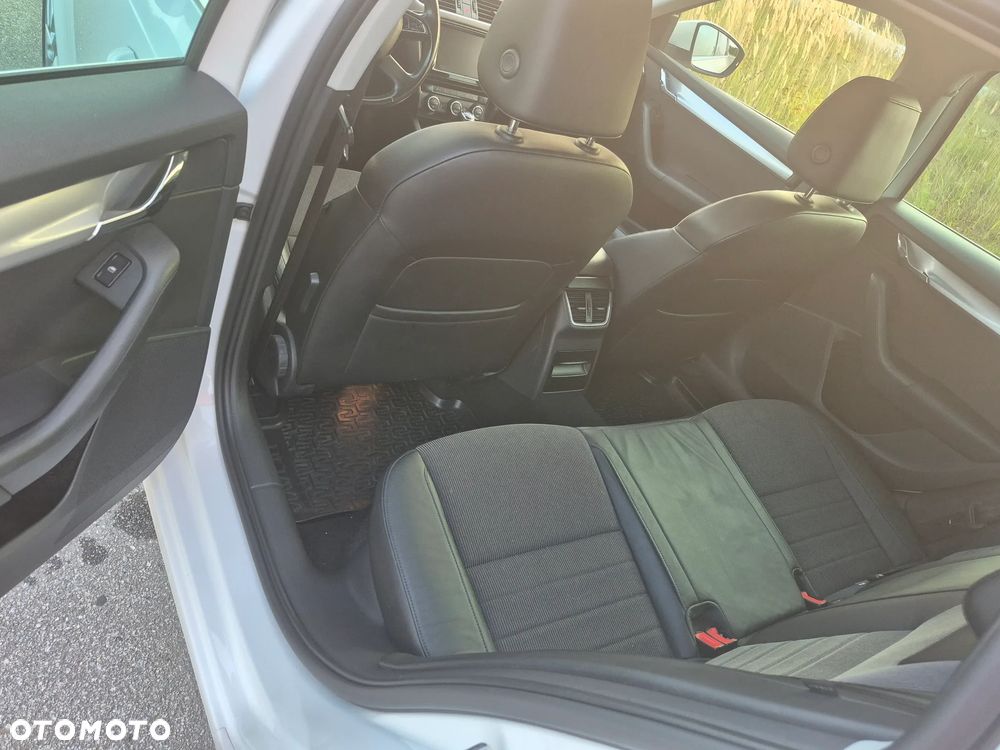 Skoda Octavia 2.0 TDI Elegance - 25