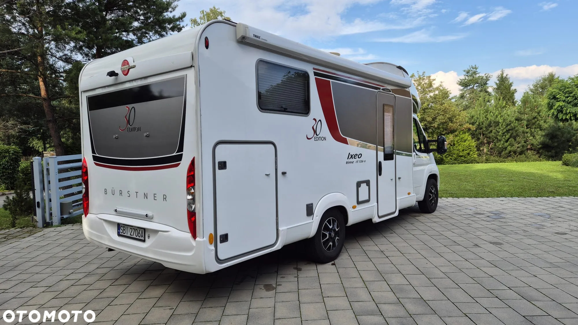 Burstner Ixeo 726G - 3