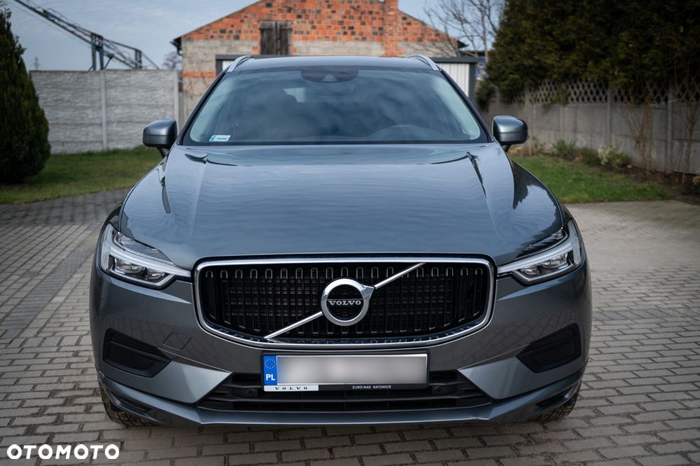 Volvo XC 60 T4 Momentum Pro - 2