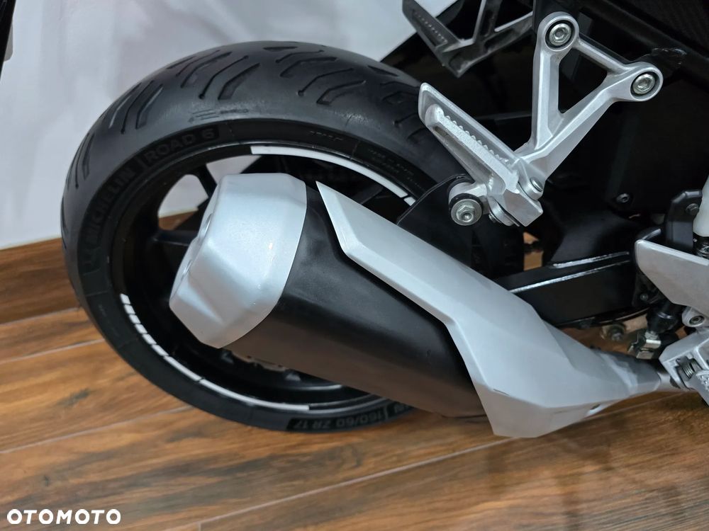 Honda CB - 17