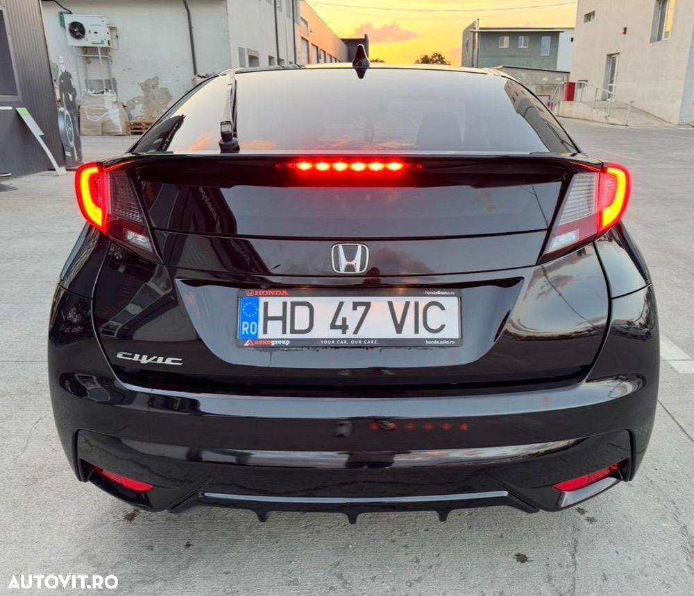Honda Civic 1.8 i-VTEC AT Sport - 8